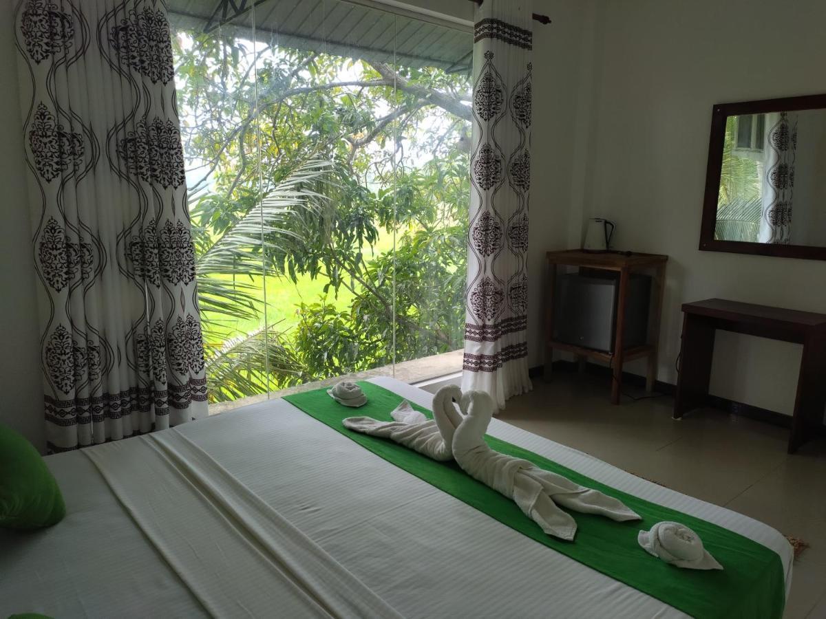 Village Mango Resort Yala Тиссамахарама Экстерьер фото