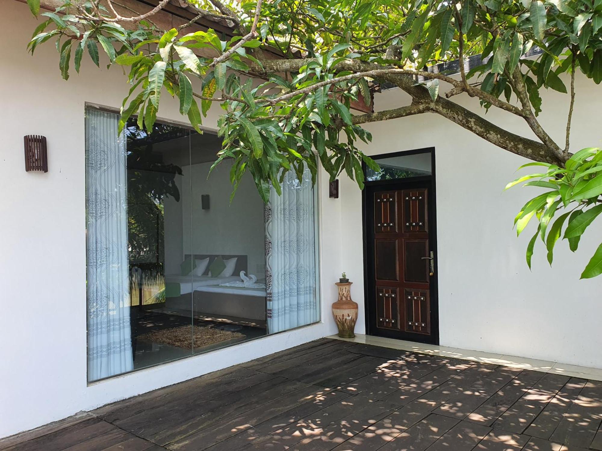 Village Mango Resort Yala Тиссамахарама Экстерьер фото